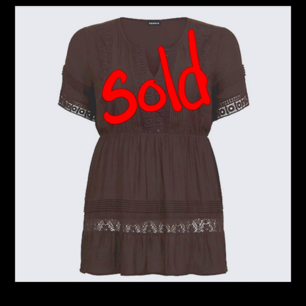 Torrid plus size grey crepe lace peasant tunic top 00X